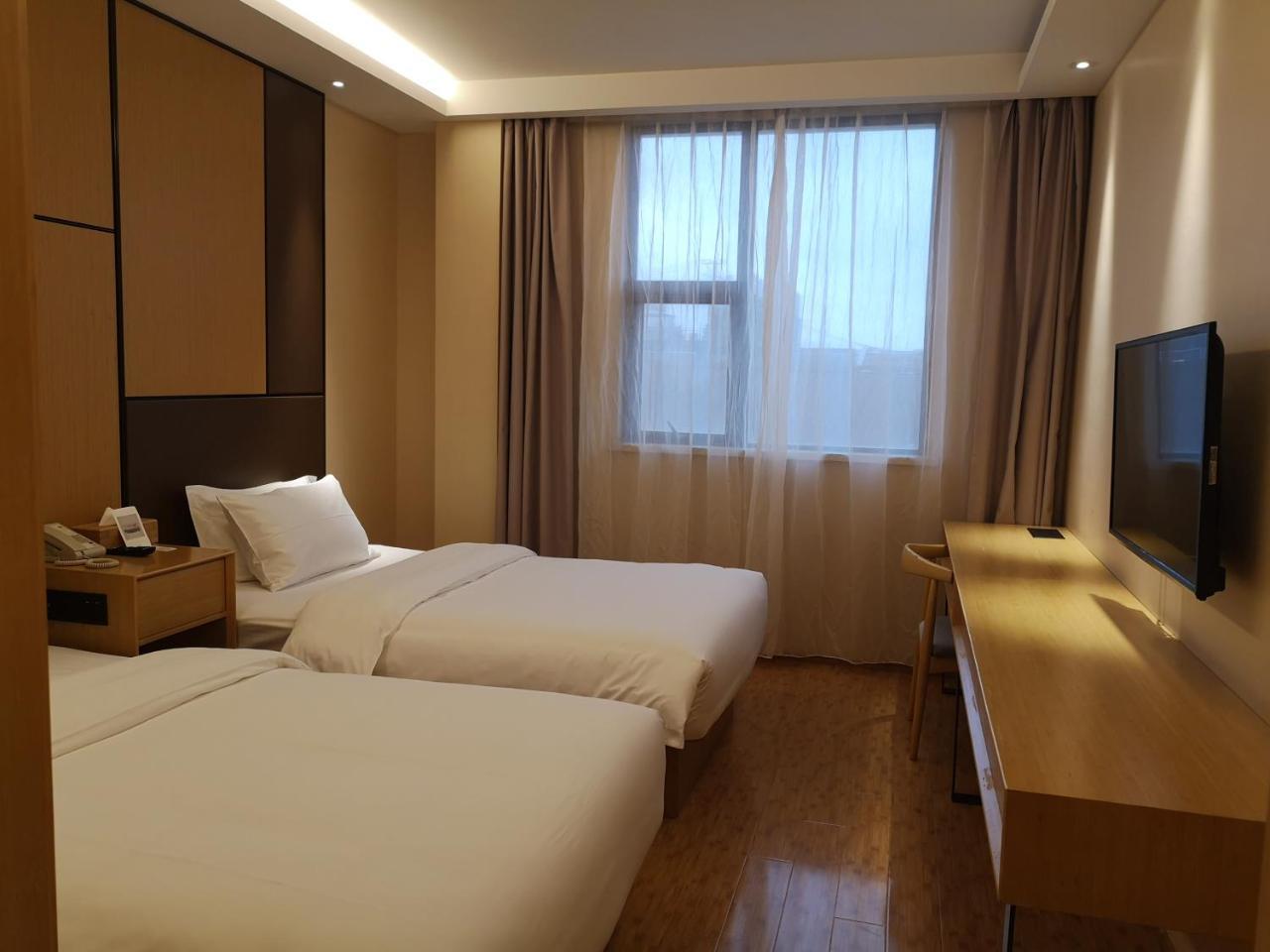 Ji Hotel Shanghai Chuansha Chengnan Road Exterior foto
