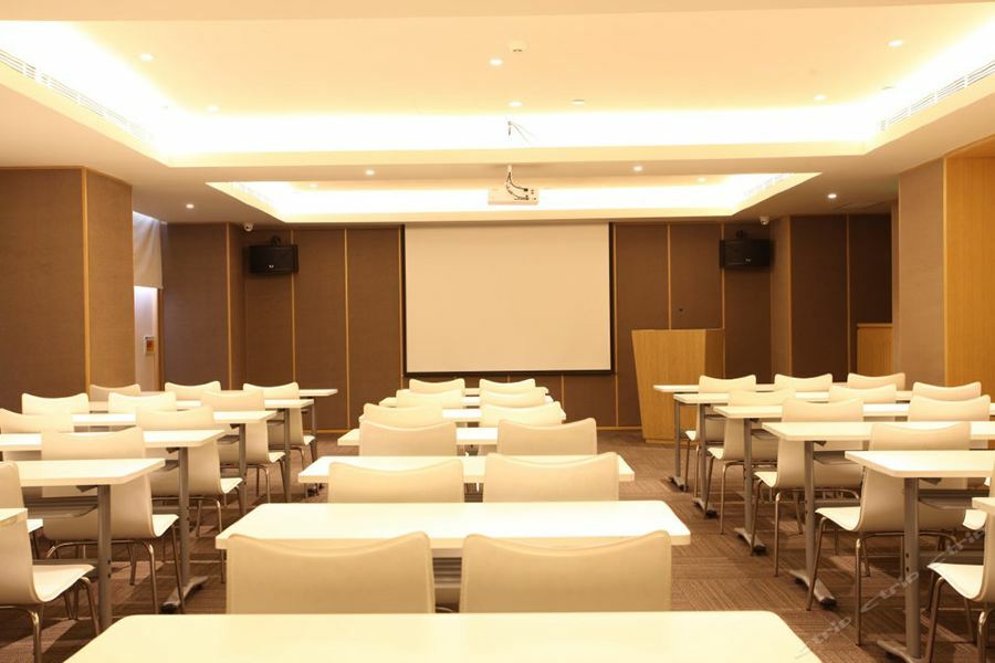 Ji Hotel Shanghai Chuansha Chengnan Road Exterior foto